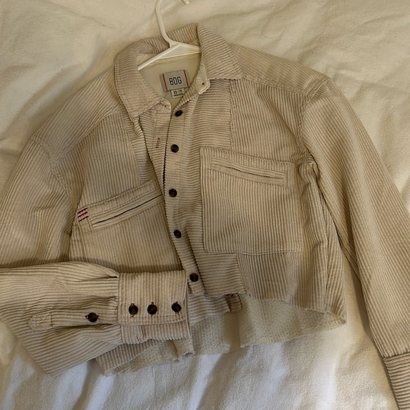 Shacket - Picture 1 of 3